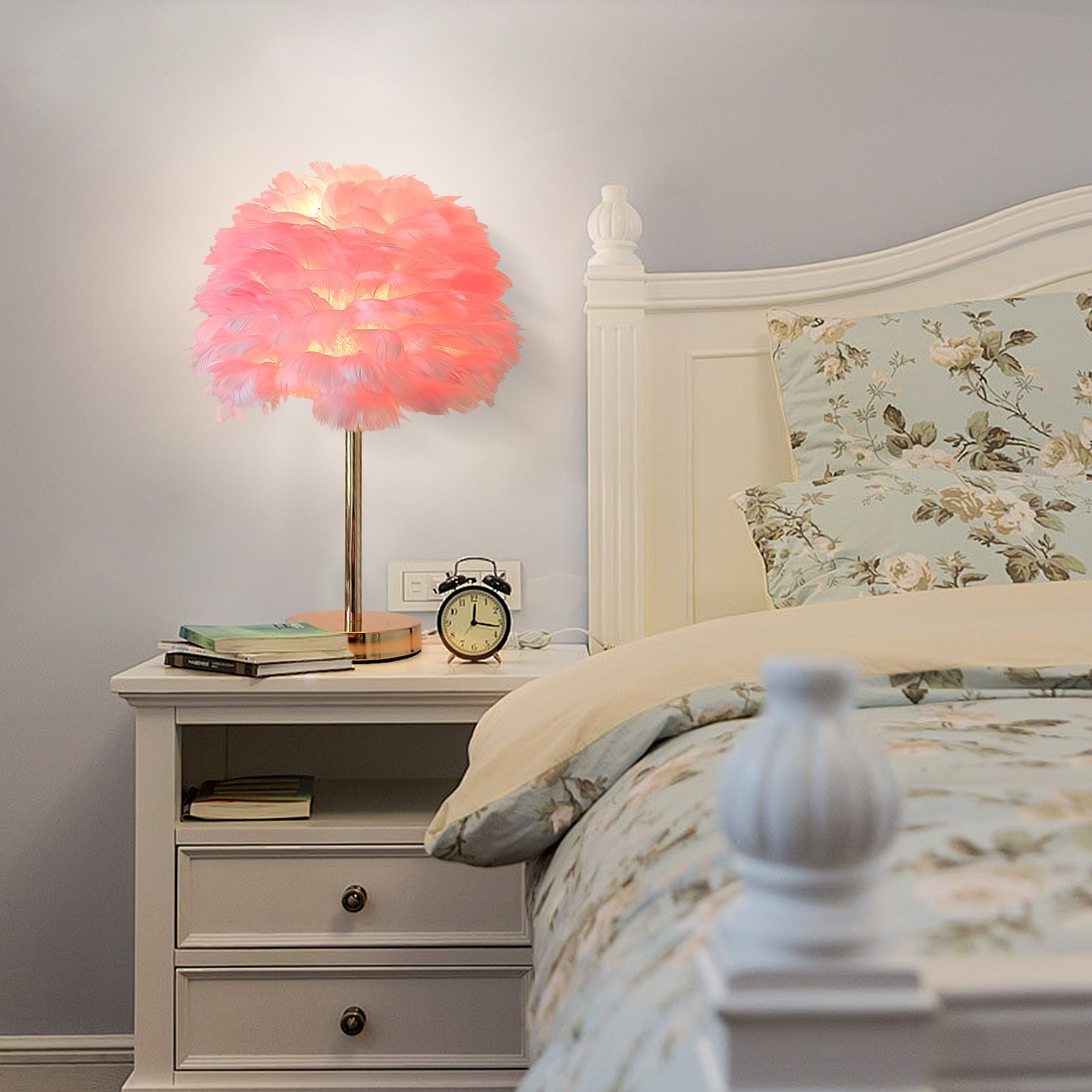 Fluffy Feather Table Lamp, Aesthetic Bedside Night Light with Gold Base & Plume Shade, Coquette Room Decor