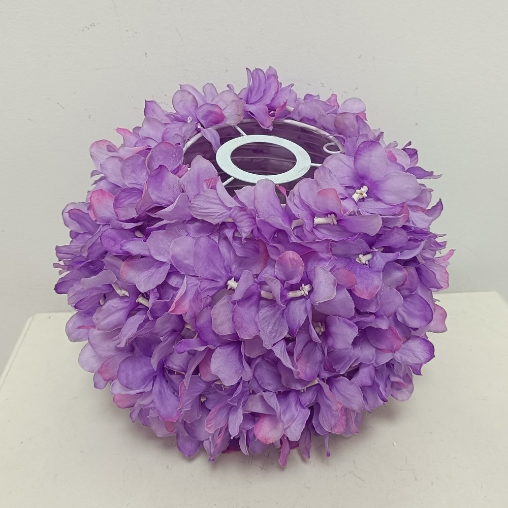 Warm and romantic spherical flower‑shaped lamp shade, aesthetic lamp shade for wedding and bedroom decoration, suitable for decorating venues of various styles