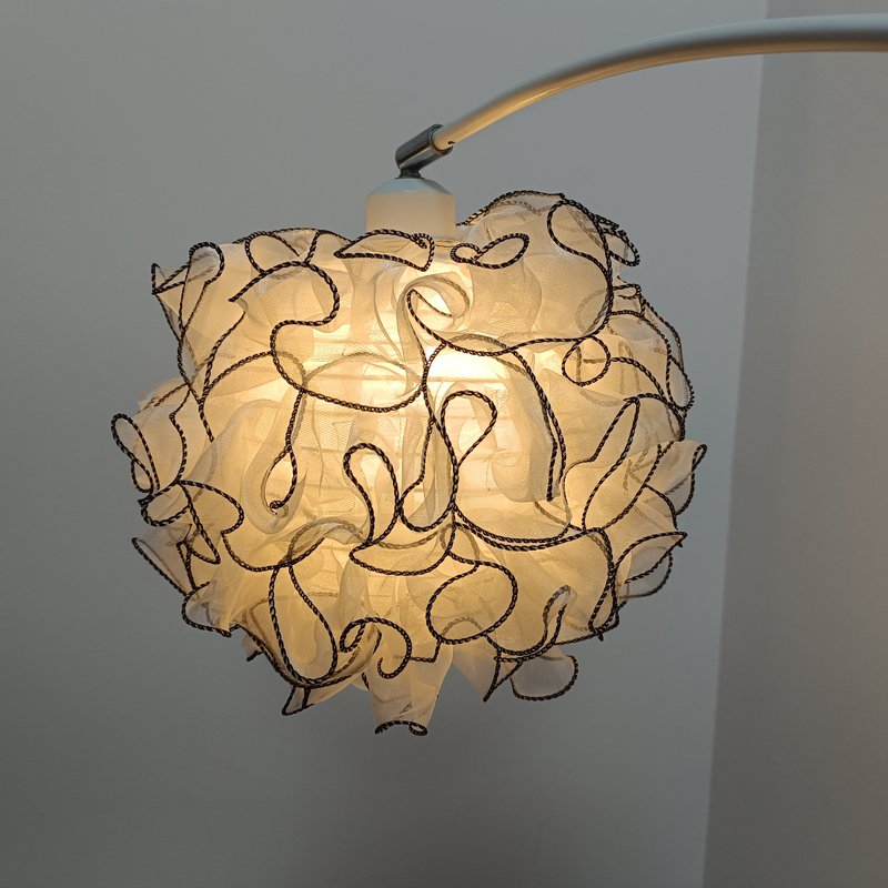 Black‑and‑white contrasting mesh spherical lampshade, wavy ball pleated lace trim, French‑style replacement lampshade accessory for table lamps and pendant lights