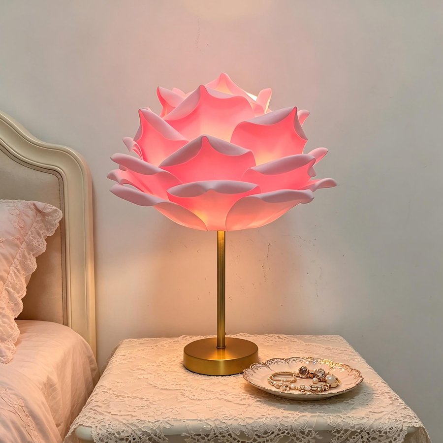 Desktop Table Lamp with Simulated Large Rose‑Petal Shape, Romantic Small Table Lamp for Bridal Chamber and Homestay Decoration