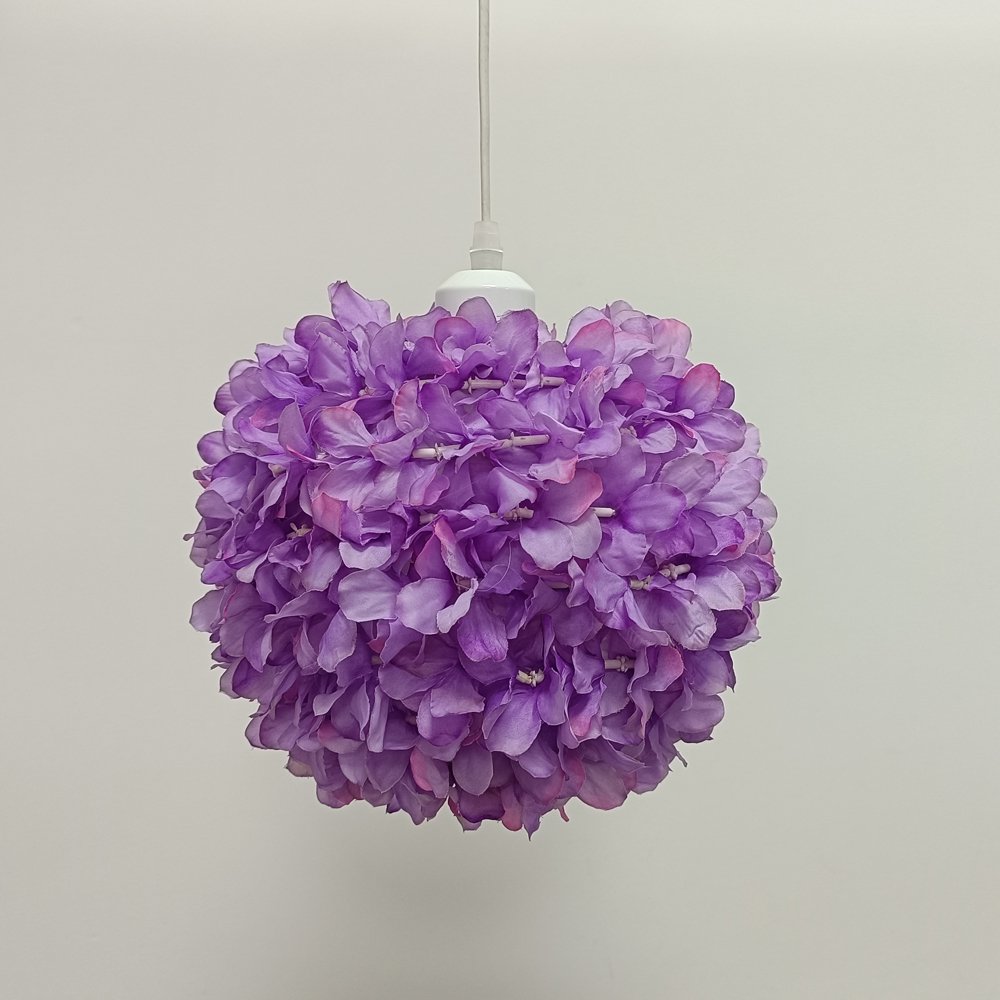 Warm and romantic spherical flower‑shaped lamp shade, aesthetic lamp shade for wedding and bedroom decoration, suitable for decorating venues of various styles