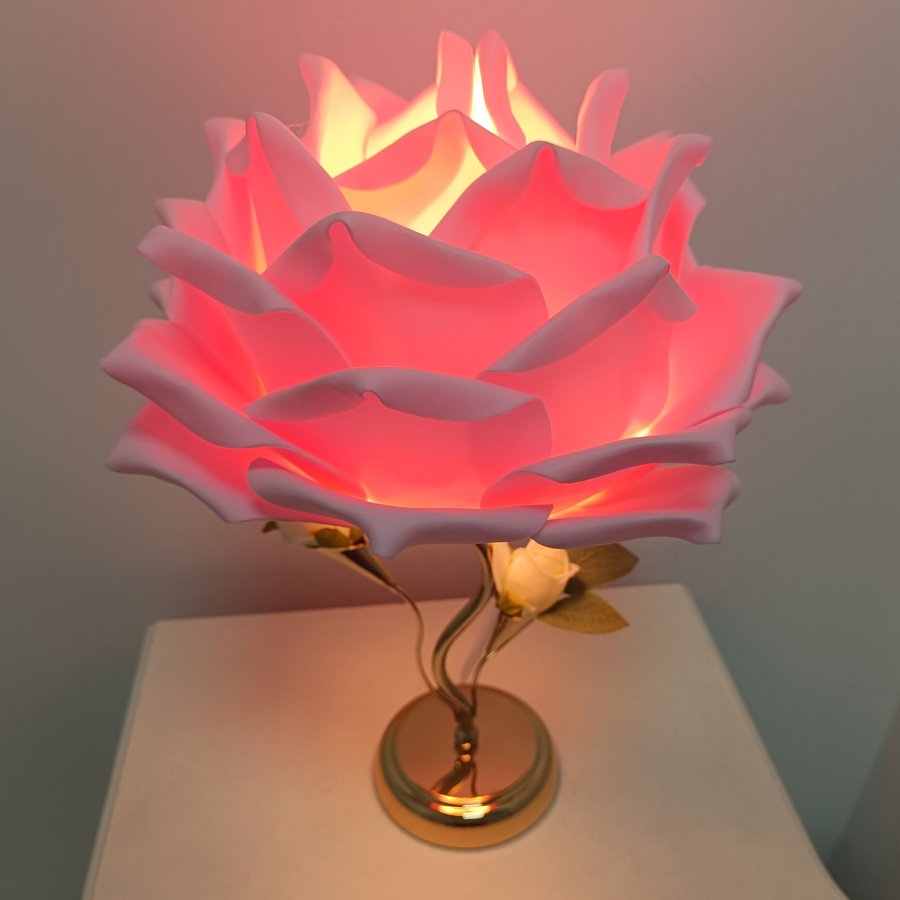 Large‑sized white rose flower table lamp, romantic floral decorative lamp, bedroom ambient bedside lamp