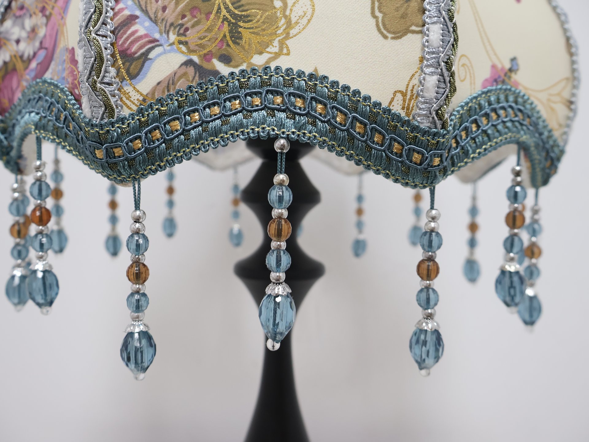 Vintage French Floral Lampshade, Victorian Jacquard Fabric Table Lamp Shade Replacement with Beaded Tassels, Antique Room Decor (Lampshade Only)