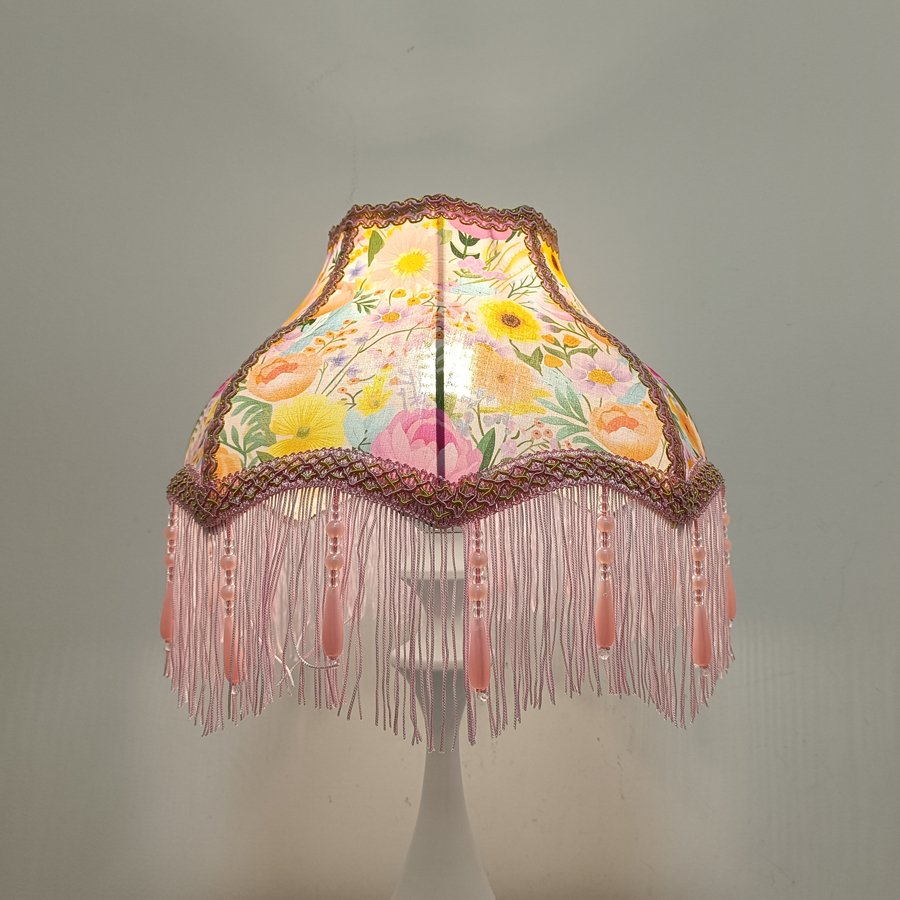 Colorful Garden Floral Print Fabric Lampshade, Pink Tassel Bead Pendant Replacement Lamp Shade for Table Floor Lamp Home Decor