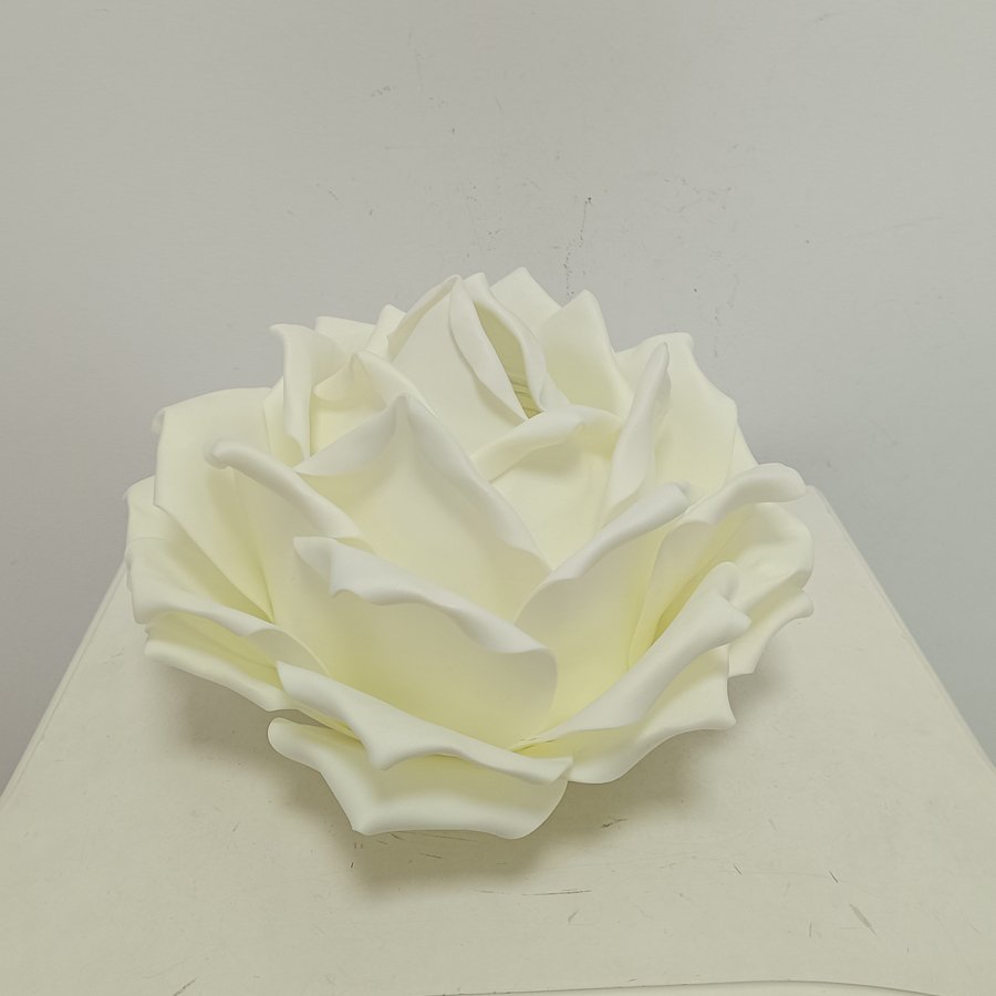 Pink‑white gradient large rose lampshade, 3D flower‑shaped lampshade, replacement shell for bedroom and wedding‑room table lamps and wall lamps, simulated large rose fabric lampshade, petal‑shaped lampshade