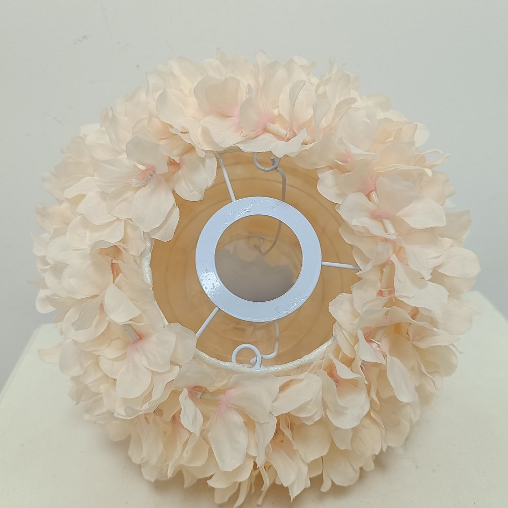 Light‑pink hydrangea spherical lampshade, artificial floral ball lampshade, flower‑shade accessories for wedding & bedroom table lamps and pendant lights