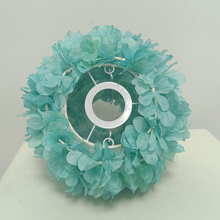 Forest‑style green hydrangea spherical lampshade, artificial flower ball lampshade, flower‑shade accessories for wedding & bedroom table lamps and chandeliers